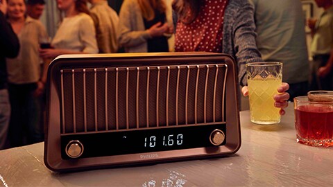 Philipsi retrostiilis Bluetoothiga kõlar koos raadioga – TAVS700